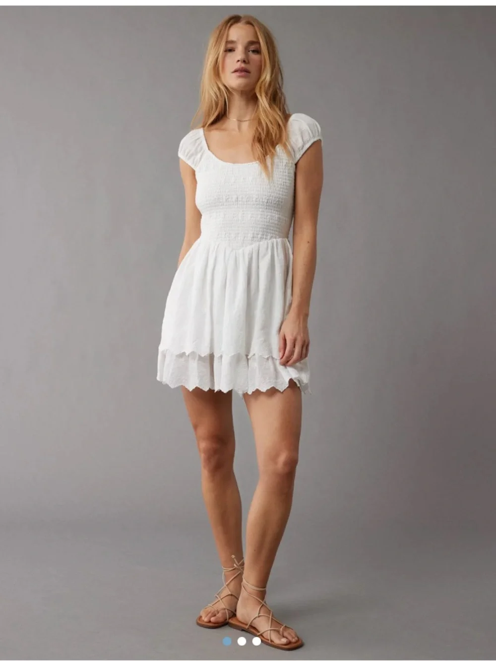 American Eagle Short Embroidered Honeycomb Dress Puff Sleeves sz medium smocked